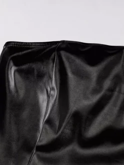 Robes Moulantes Courtes en Cuir Synthétique sans Bretelles avec Epaulés Dénudées à Col Décolleté Coupe Cintrée Unicolore Robes Sexy