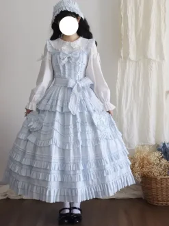 Robe Sweet Lolita avec ceinture en dentelle et volants longueur thé.