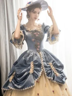 Robe Victorienne Femme Style Marie-Antoinette Champagne à Imprimé Fleuri Robe Rococo à Manches Courtes Évasées et Col Carré pour Bal Masqué