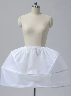 Robe victorienne vintage blanche à paniers et cerceaux latéraux