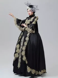 Robe vintage baroque rococo victorienne de style Marie-Antoinette broderies dorées robe noire