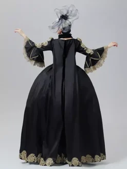 Robe vintage baroque rococo victorienne de style Marie-Antoinette broderies dorées robe noire