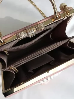 Sac gothique Lolita avec chaînes roses et perles appliquées sac à main en cuir PU accessoires Lolita