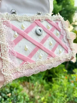 Sac Lolita de style pastoral en polyester rose à volants et chaînes sac à main ombré accessoires Lolita
