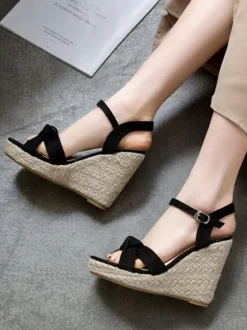 Sandales compensées pour femmes Charmantes micro-daim Sandales à bout rond supérieur