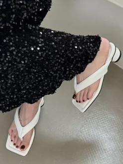Sandales noires à talon épais et sans talon pour femmes