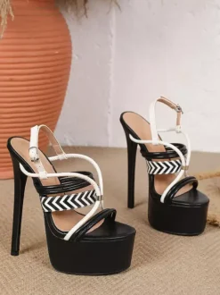 Sandales sexy pour femmes en cuir PU noir à bout ouvert et plateforme avec brides.
