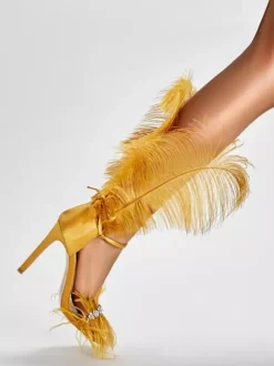 Sandales à talons hauts avec détail de plumes dorées et strass chaussures de bal de fin d'année