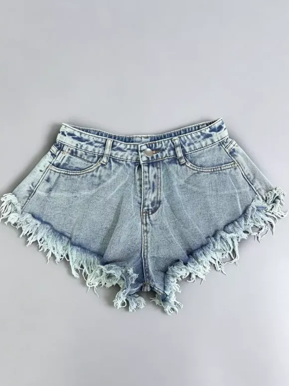 Short en jean taille haute à franges brutes jambes larges coupe trapèze.