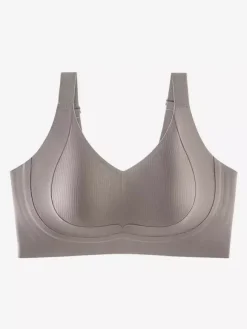 Soutien-gorge sans armatures et sans coutures confort et maintien grâce à ses larges bretelles
