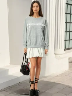 Sweat-shirt oversize à col rond et n艙ud en dentelle poche kangourou manches longues