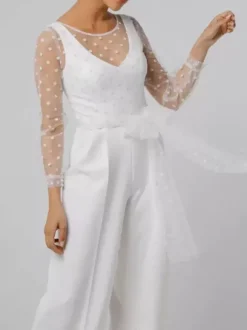 Tenue mariage femme combinaison mariée col V manche longue transparent blanche