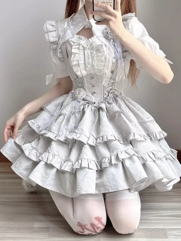 Tenues gothiques Lolita noires à lacets et volants en jacquard ensemble haut et jupe à manches courtes