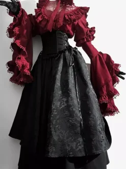 Tenues gothiques Lolita en dentelle à volants chemisier à manches longues et jupe noire ensemble deux pièces