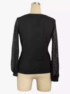 Top cache-c艙ur à col en V profond et manches longues en dentelle florale transparente pour femme 2026