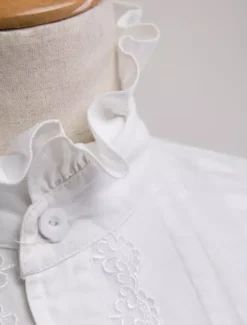 Toussaint Cospaly Costume Lolita blanc Blouse manches longues col haut volants en coton avec dentelle Déguisements Halloween