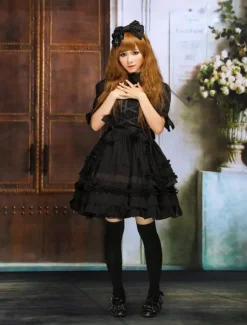 Toussaint Cospaly Costume Lolita Robe noire Lolita manches courtes dentelle garniture bandoulières Déguisements