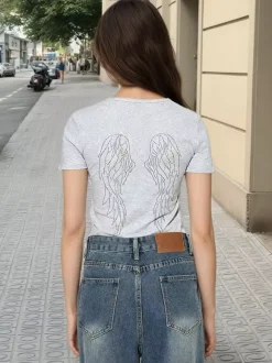 T-shirt à manches courtes coupe ajustée broderie lettres aile devant et dos