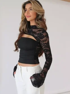 T-shirt à manches longues en dentelle noire et col montant pour femme