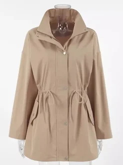 Veste coupe-vent kaki à col montant pour femme - Taille élastiquée avec cordon de serrage - Coupe ample - Style cargo utilitaire - Collection printemps 2026