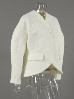 Veste courte blanche en bouclette pour femme - Élégante veste d'extérieur à col V manches bouffantes et coupe ajustée - Chic français pour le printemps 2026