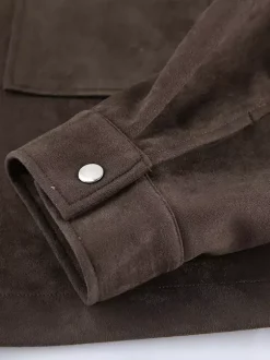 Veste courte zippée en daim marron avec poches pour femme (2026)