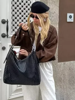 Veste courte zippée en daim marron avec poches pour femme (2026)