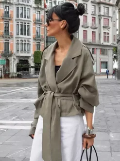 Veste coupe-vent courte à taille nouée pour femme 2026