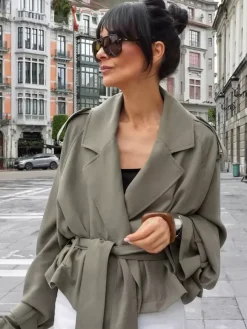 Veste coupe-vent courte à taille nouée pour femme 2026